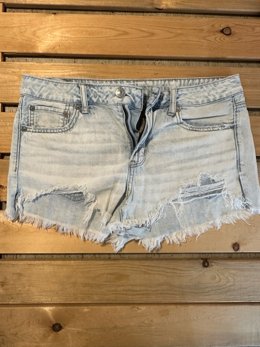American Eagle Distressed Cutoff Tom Girl Shorties Jean Shorts 8